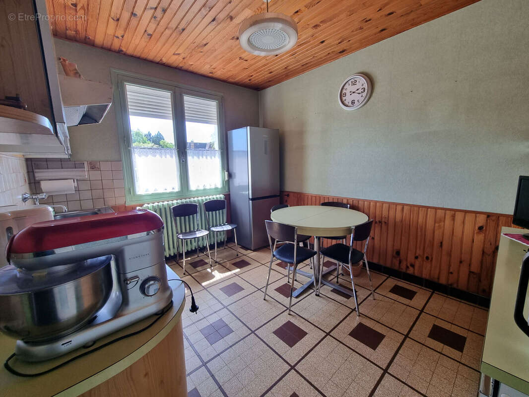 Photo 5 - Maison à GUEUGNON