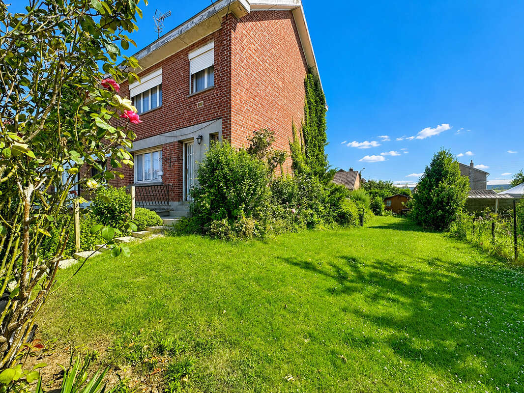 Maison à CRESPIN