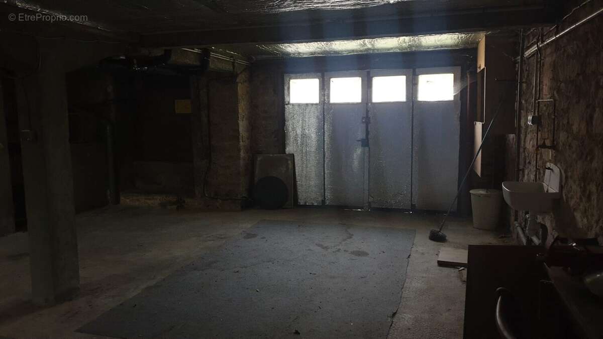 Maison à CHATEAUNEUF-LA-FORET