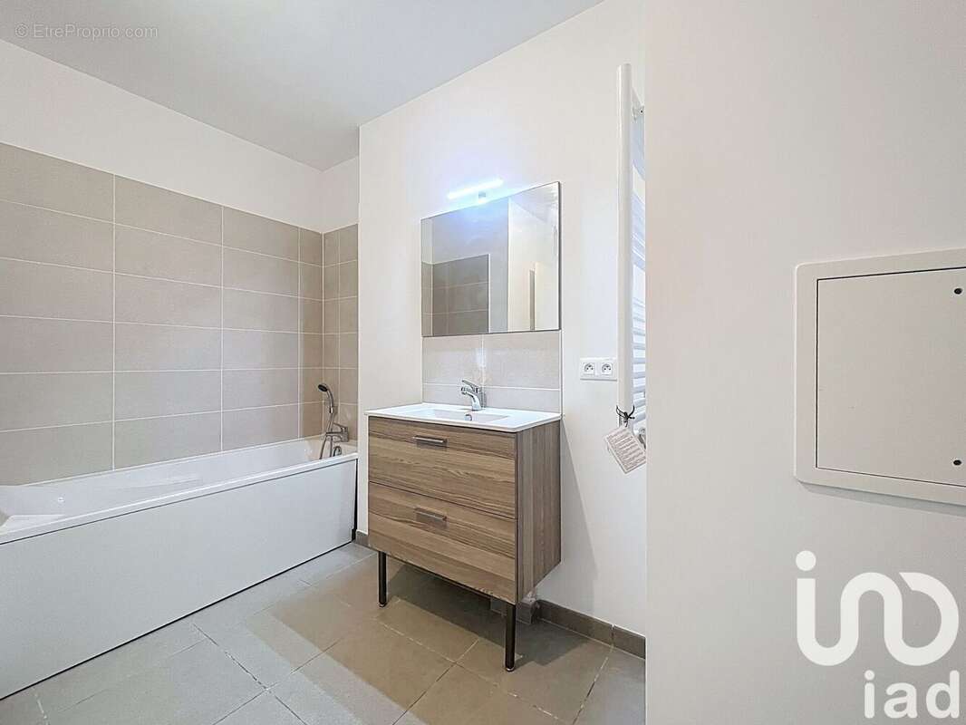 Appartement 80 m² à Reims  - photo 7