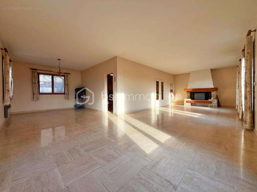 Maison à MARLY-LE-ROI