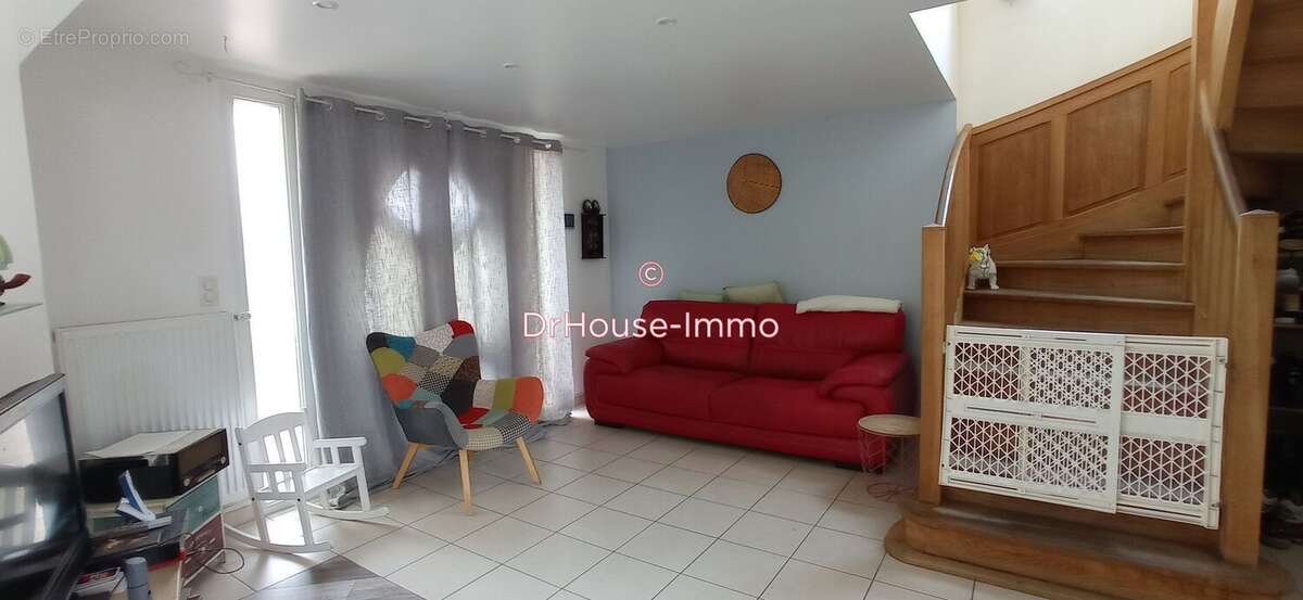 Maison à SAINT-MAIXENT-SUR-VIE