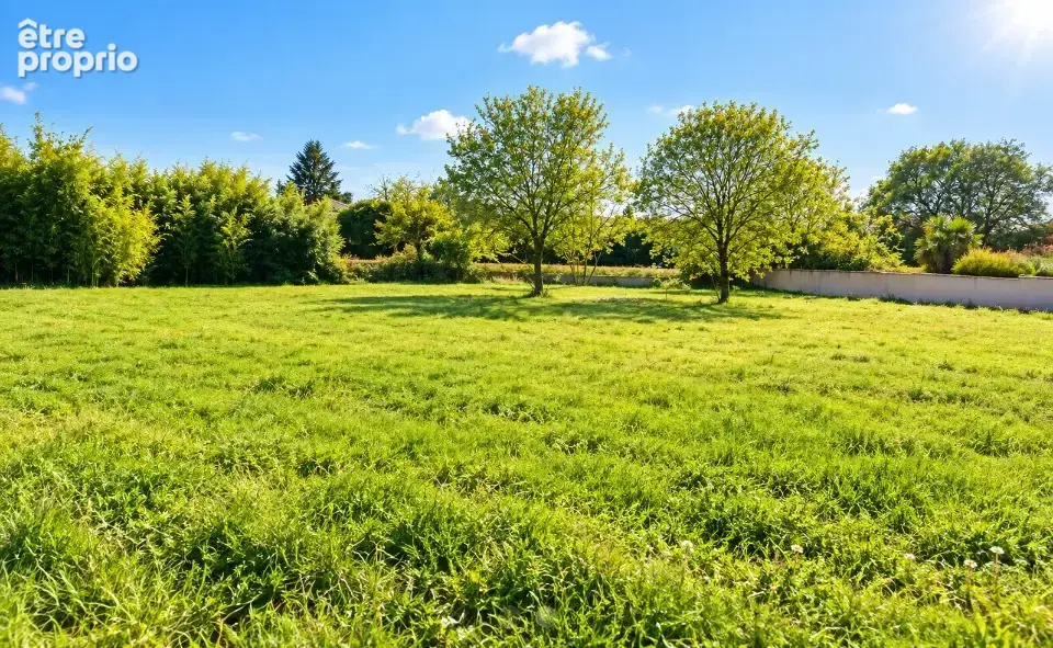 Photo Terrain à Saussines au prix de 155 000€