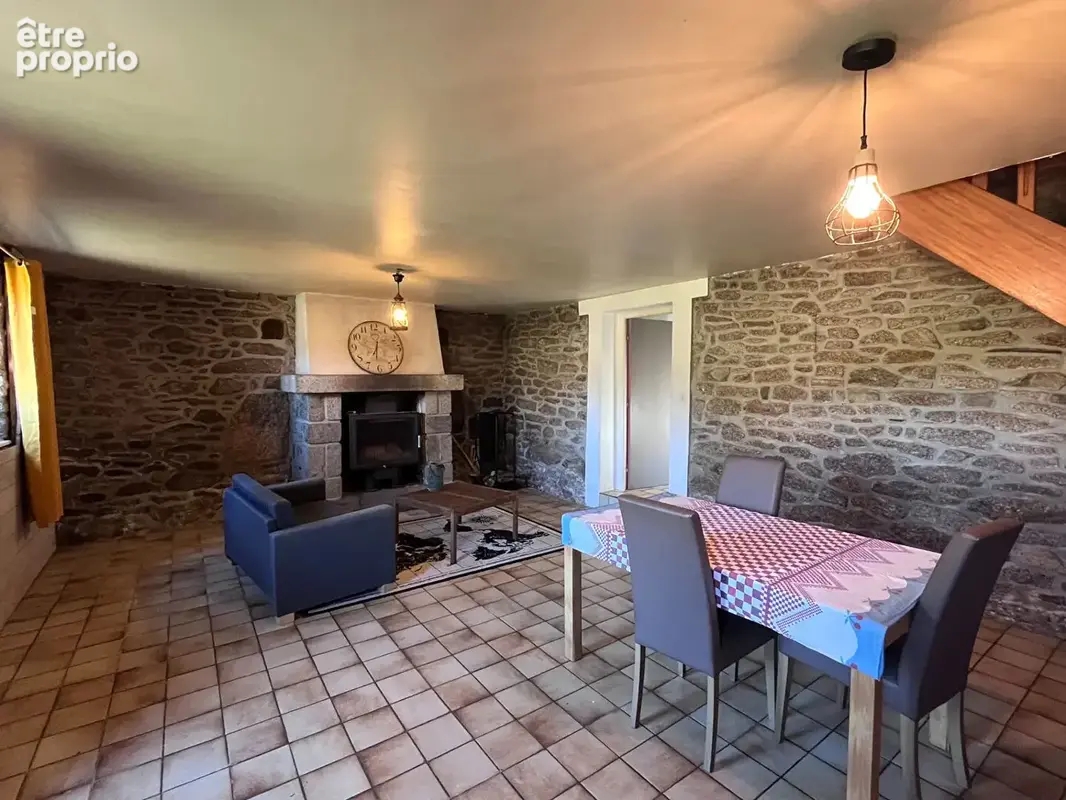 Maison La Feuillée 8 pièce(s) 192 m² - photo 5