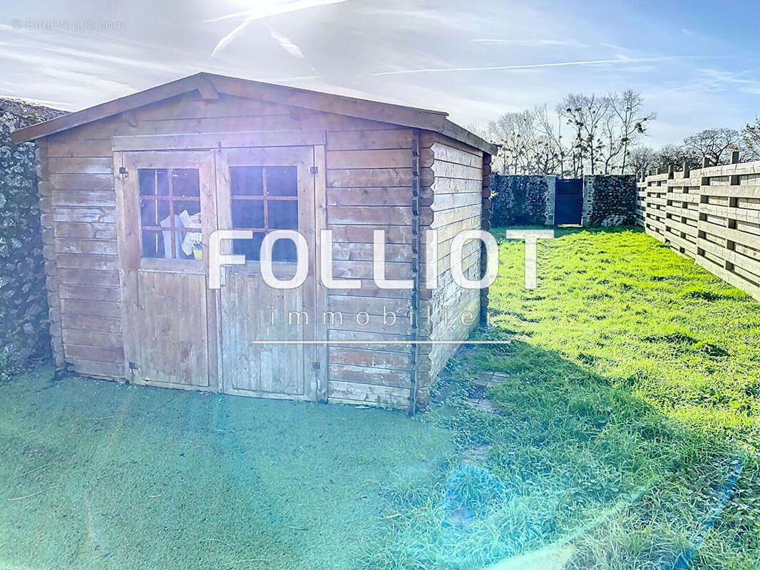 Maison à SAINT-MALO-DE-LA-LANDE