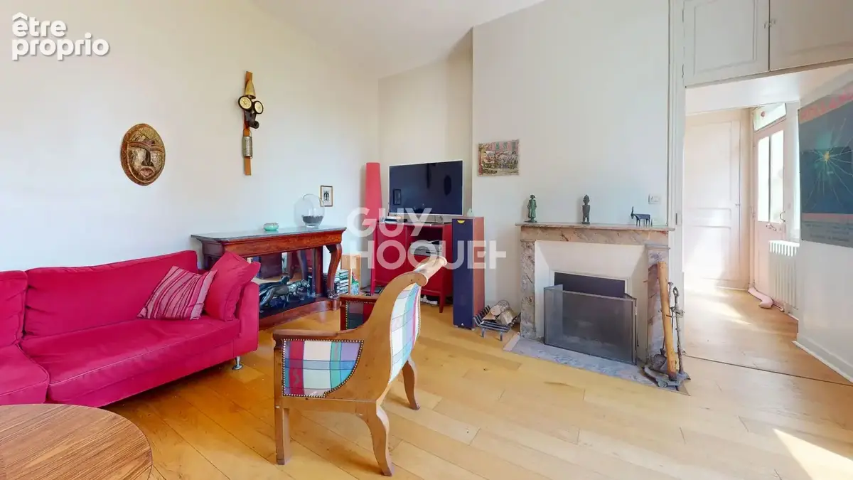 Maison 7 pièces 151 m² · à Tours · 151 m² · 613 000 €