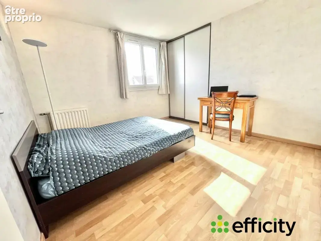 Maison 144 m² à Epone  - photo 14