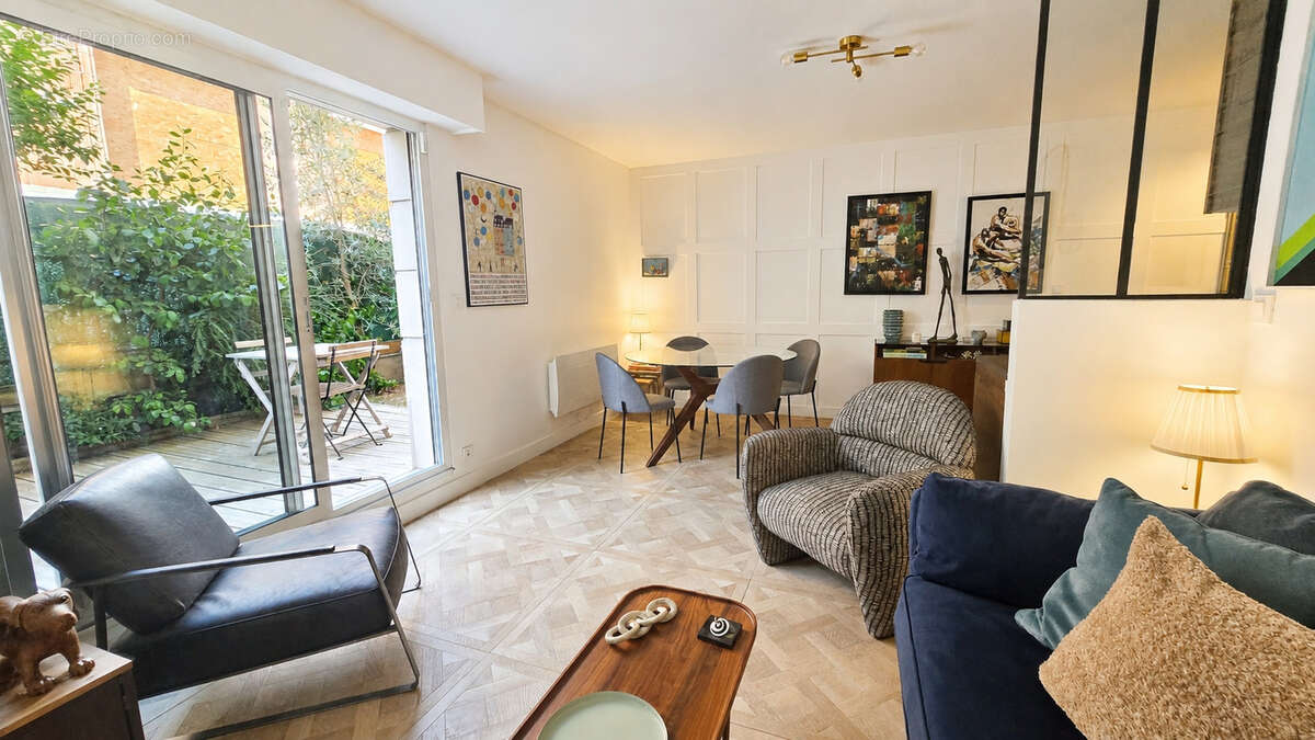 Appartement Paris 3 pièce(s) 64 m2 et 35 m² de jardin privatif - photo 3