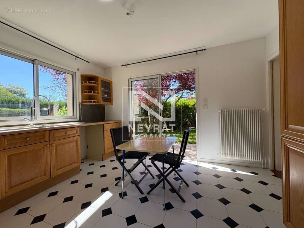 Maison à AHUY