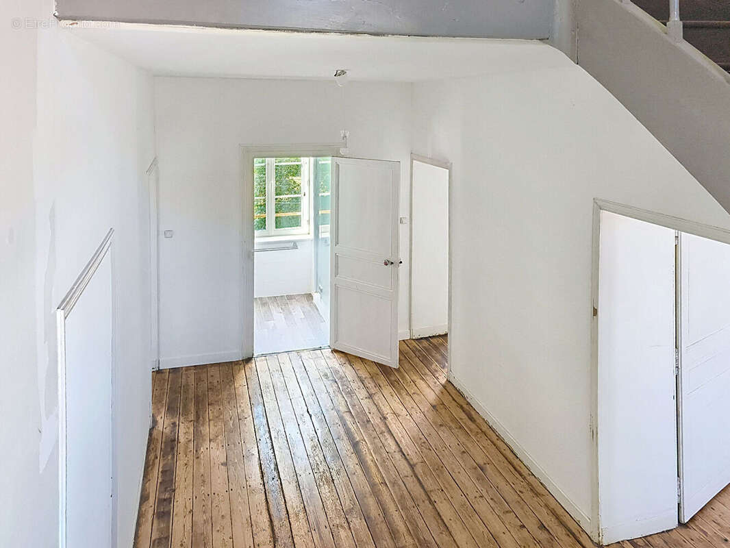 Maison à LE POIRE-SUR-VIE