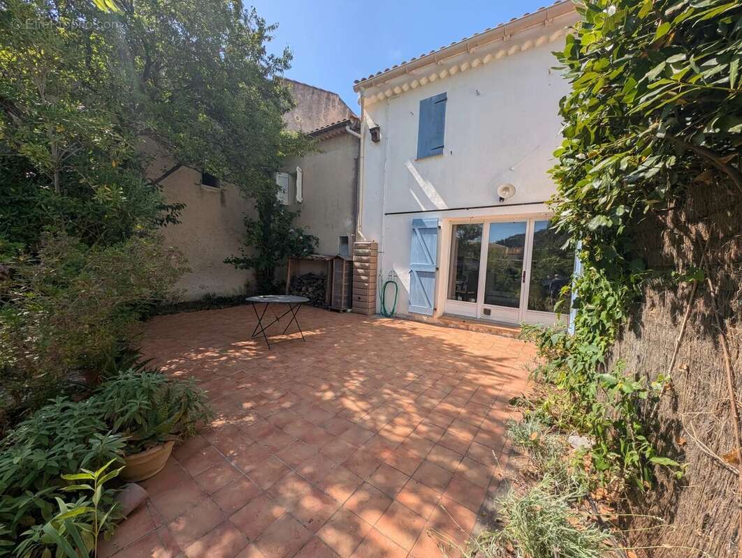 Maison à SIX-FOURS-LES-PLAGES