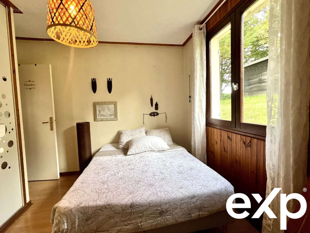 Maison à SAINT-LAURENT-DES-VIGNES