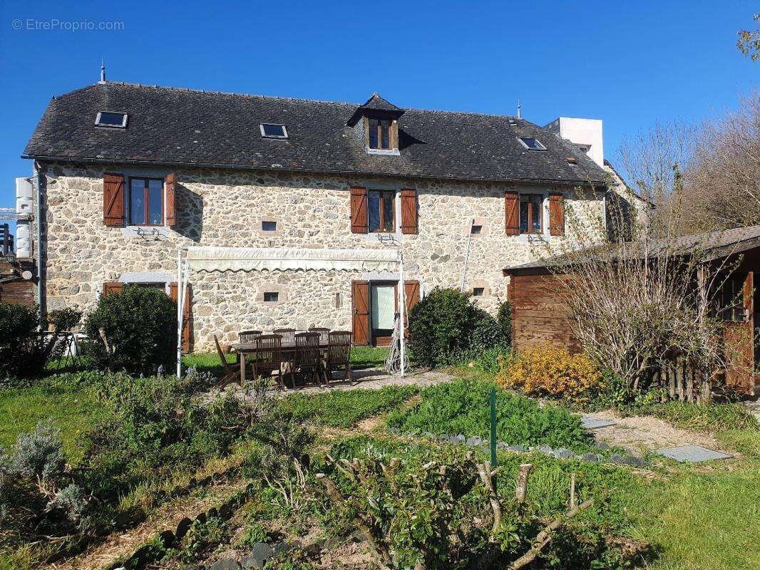 Maison à MORLHON-LE-HAUT