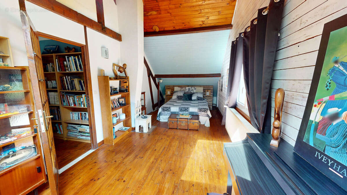 Maison de 230m² à Saint Chéron - photo 11