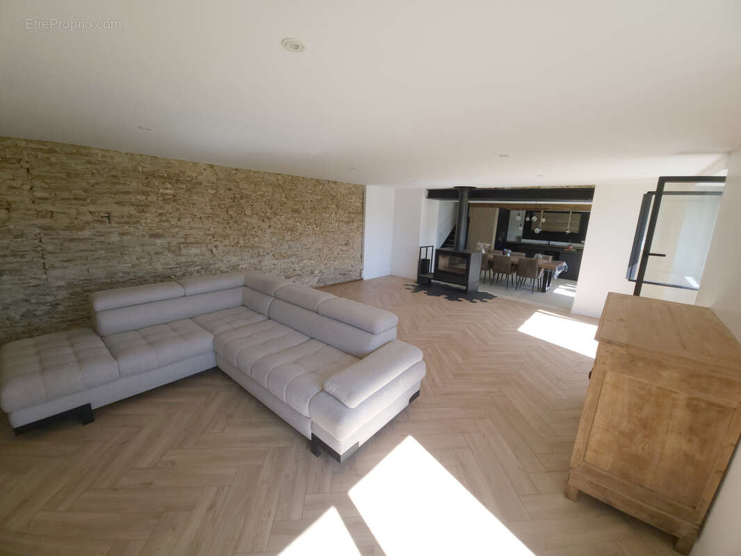 Maison à SAINTE-FLORENCE