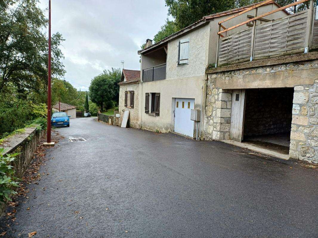 Maison en pierre de village - photo 2