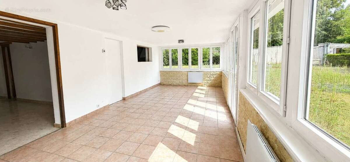 Maison 150 m² à Bacouel  - photo 4
