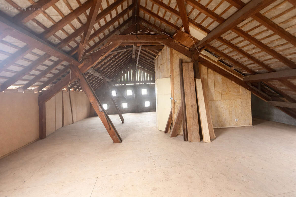 Maison à GRESY-SUR-ISERE