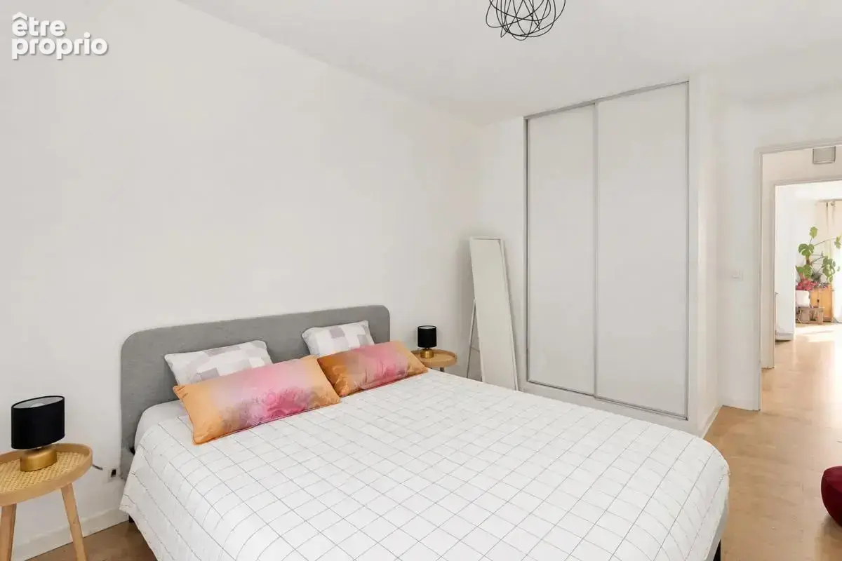 Appartement de 3 pièces de 66 m² à Saint-Ouen-sur-Seine - photo 9