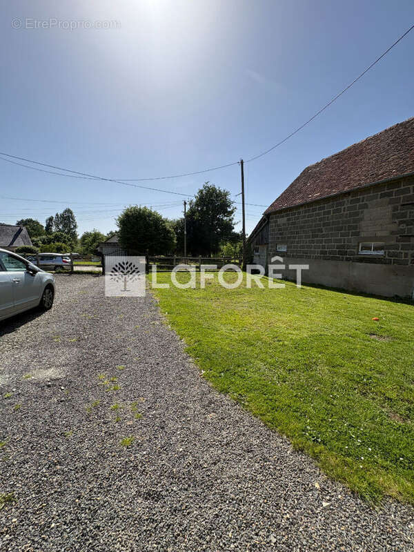 Maison à LA SELLE-LA-FORGE
