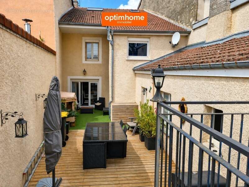 Maison de village mitoyenne 8 pièces – 171m² avec jardin et terrasse – Void-Vacon - photo 18
