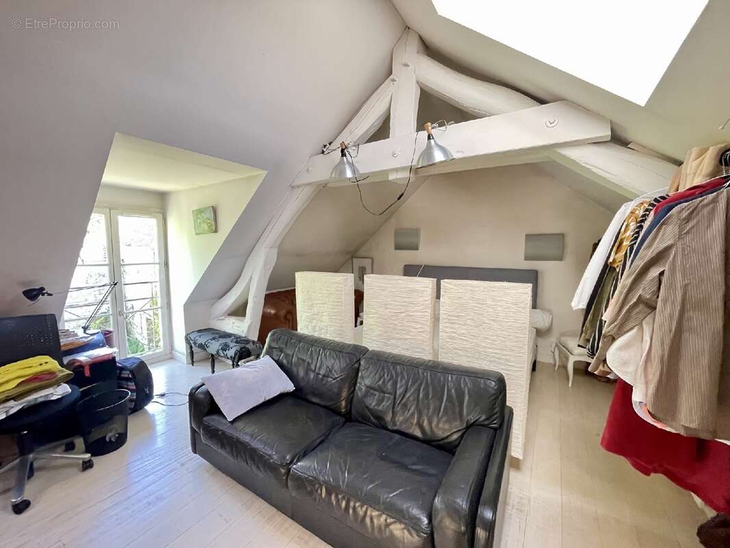 Maison à MILLY-LA-FORET