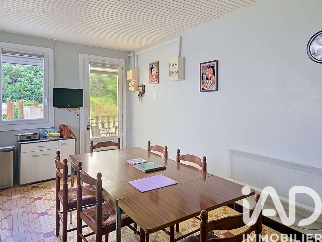 Photo 2 - Maison à SAINT-MARTIN-DU-BOIS