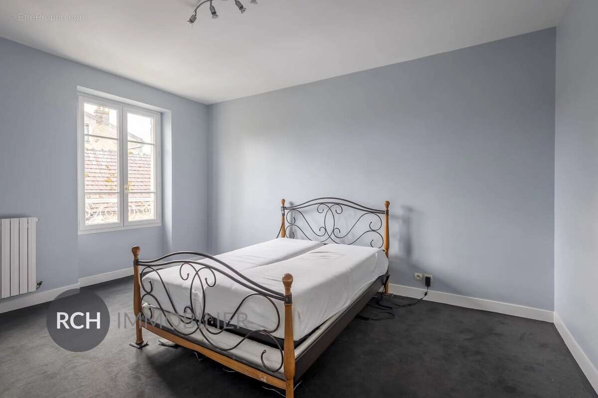 Maison à MONTFORT-L&#039;AMAURY