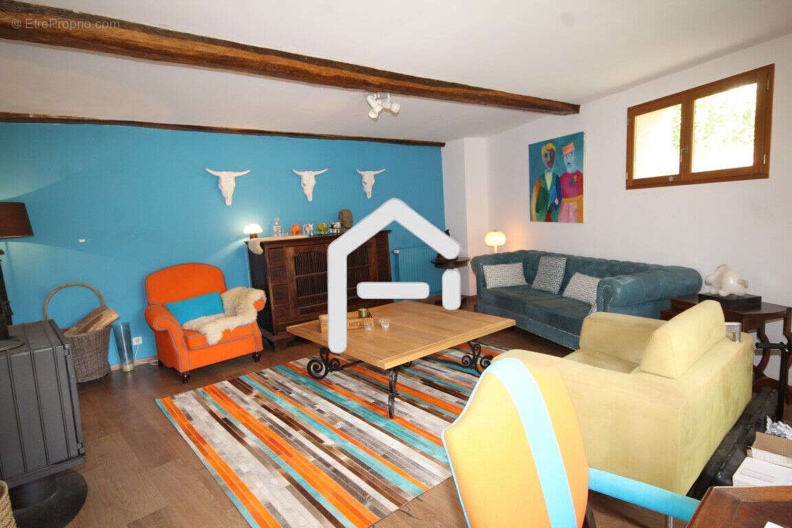 Maison 300 m² à Varilhes  - photo 3