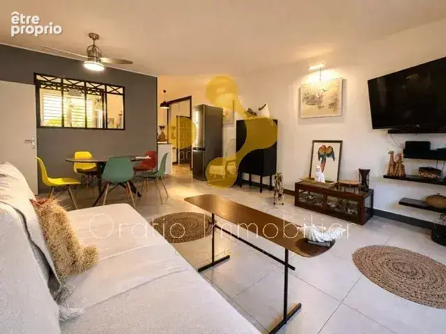 Appartement 85 m² à Saint-Paul  - photo 3