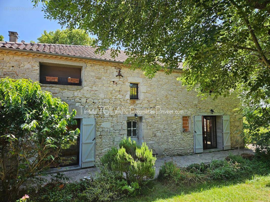 Maison à LAROQUE-TIMBAUT