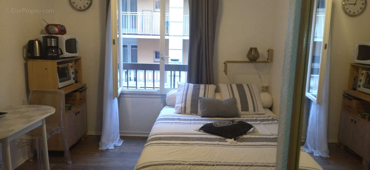 Appartement à LAMALOU-LES-BAINS