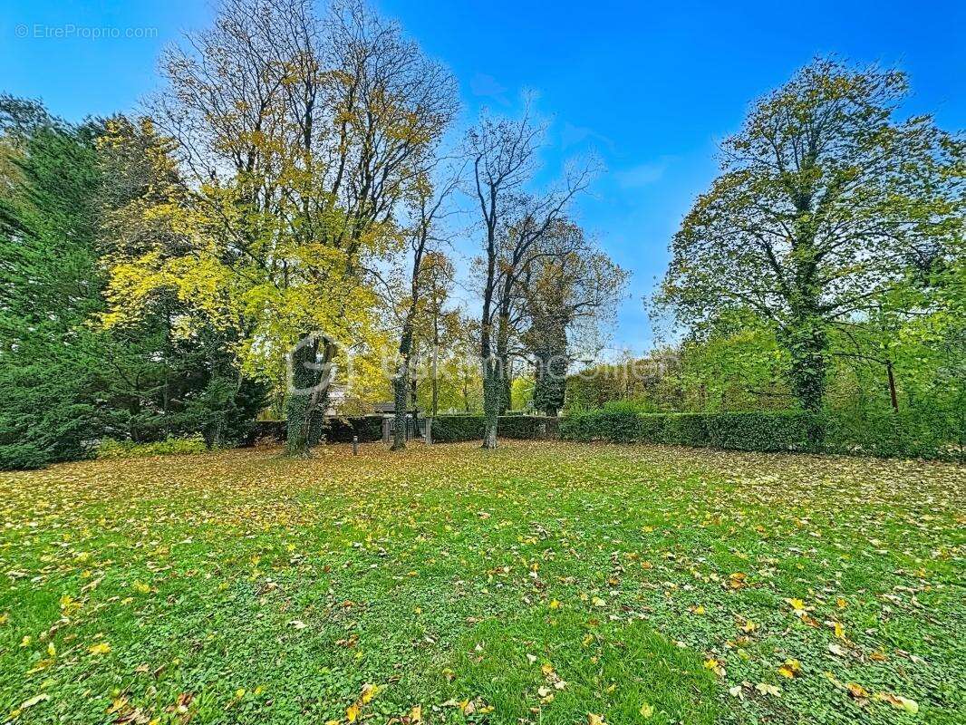 Appartement à VARCES-ALLIERES-ET-RISSET