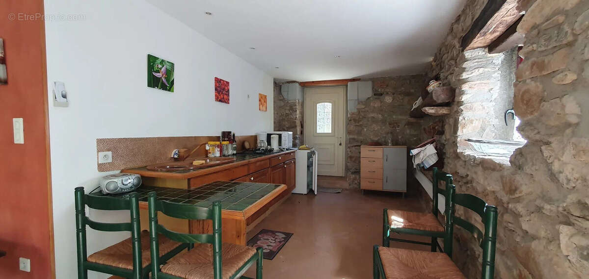 Maison à AVENE