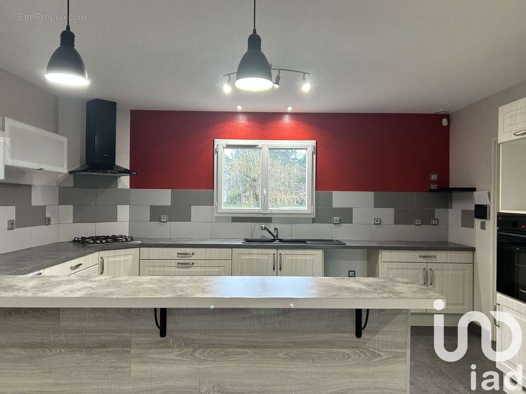 Photo 2 - Maison à MENESPLET