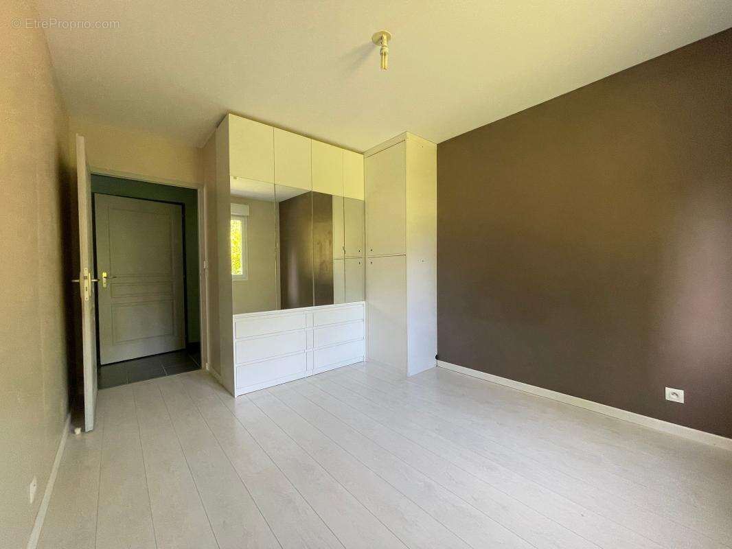 Appartement à ALBY-SUR-CHERAN