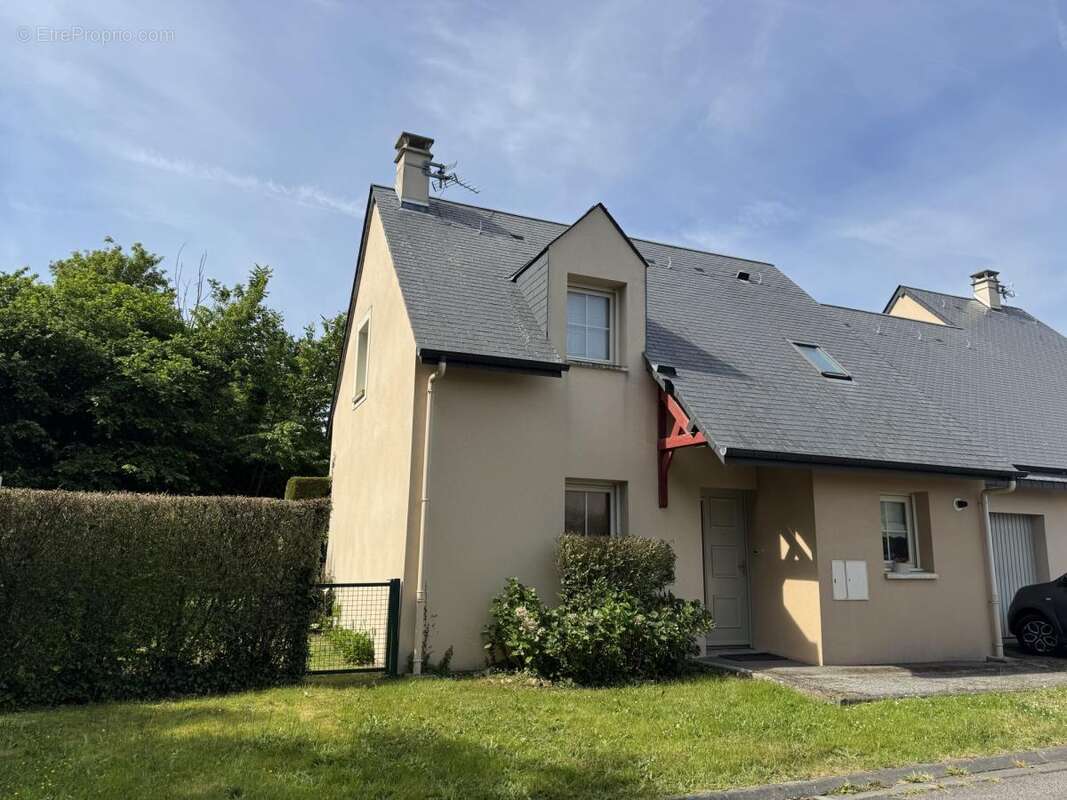 Maison 86 m² à Pont-L'eveque  - photo 4