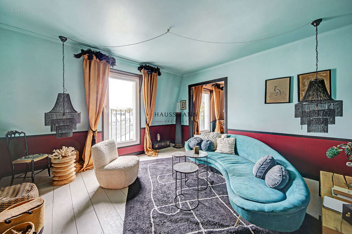 Appartement à PARIS-7E