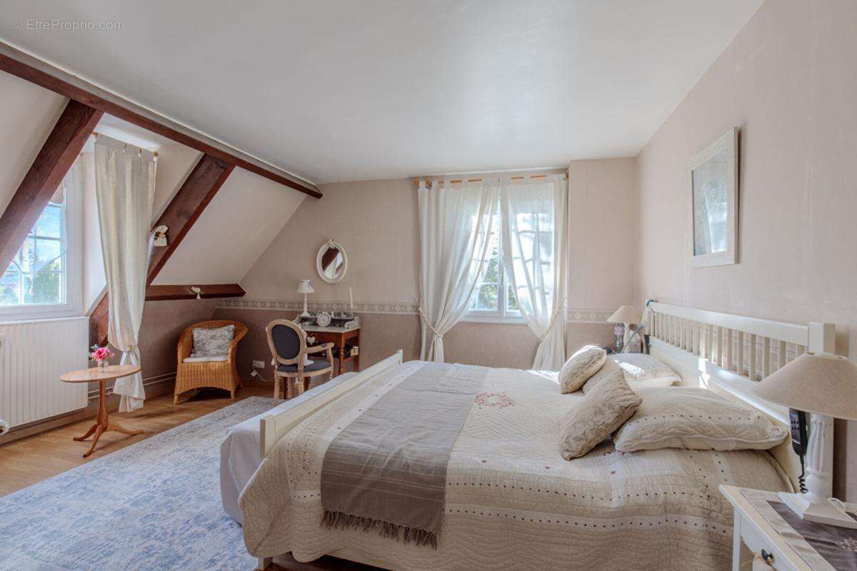 Maison familiale à vendre -  Gaillon Sur Montcient - photo 7