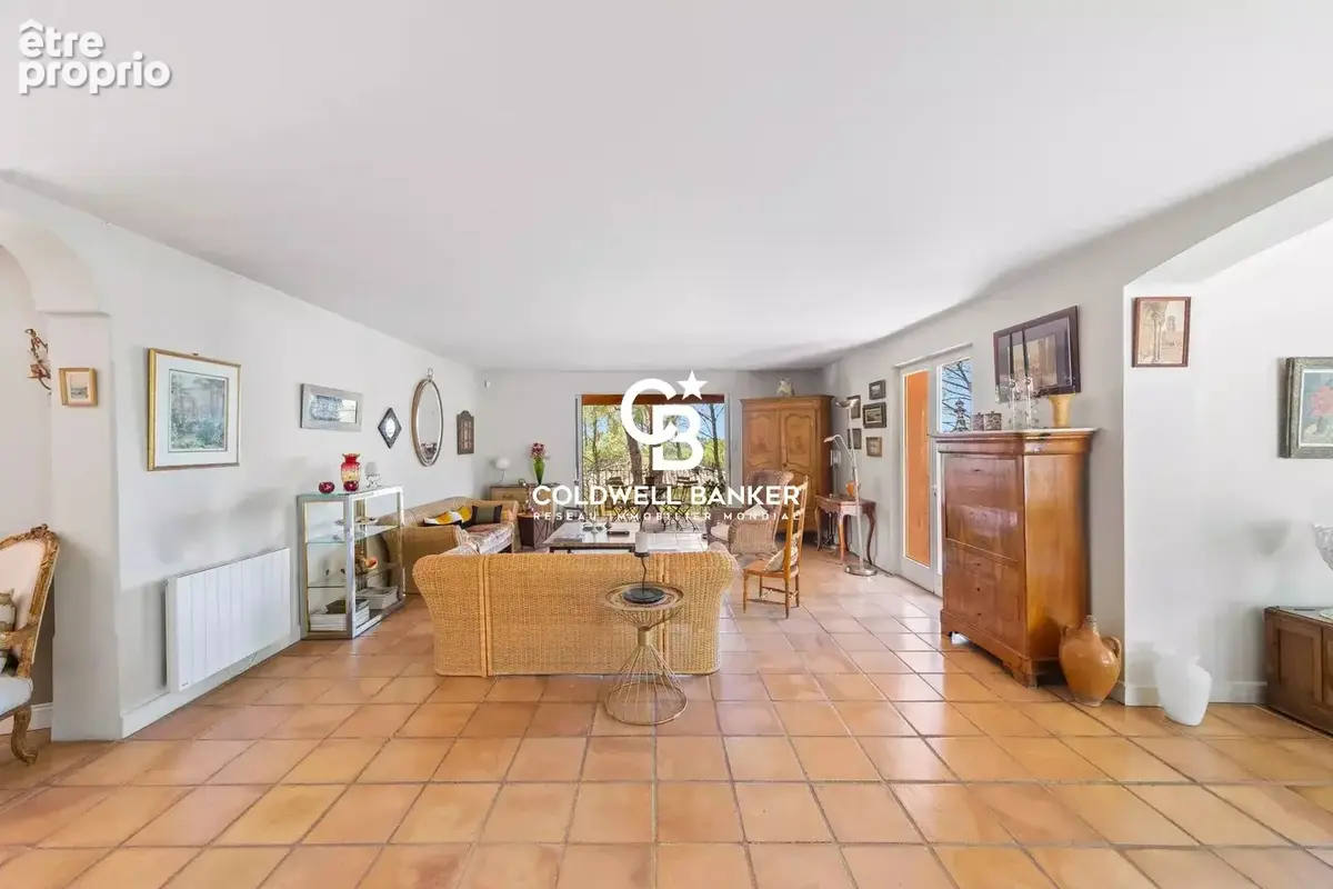 Villa provençale de charme avec vue mer – 83110  Sanary-sur-Mer - photo 8