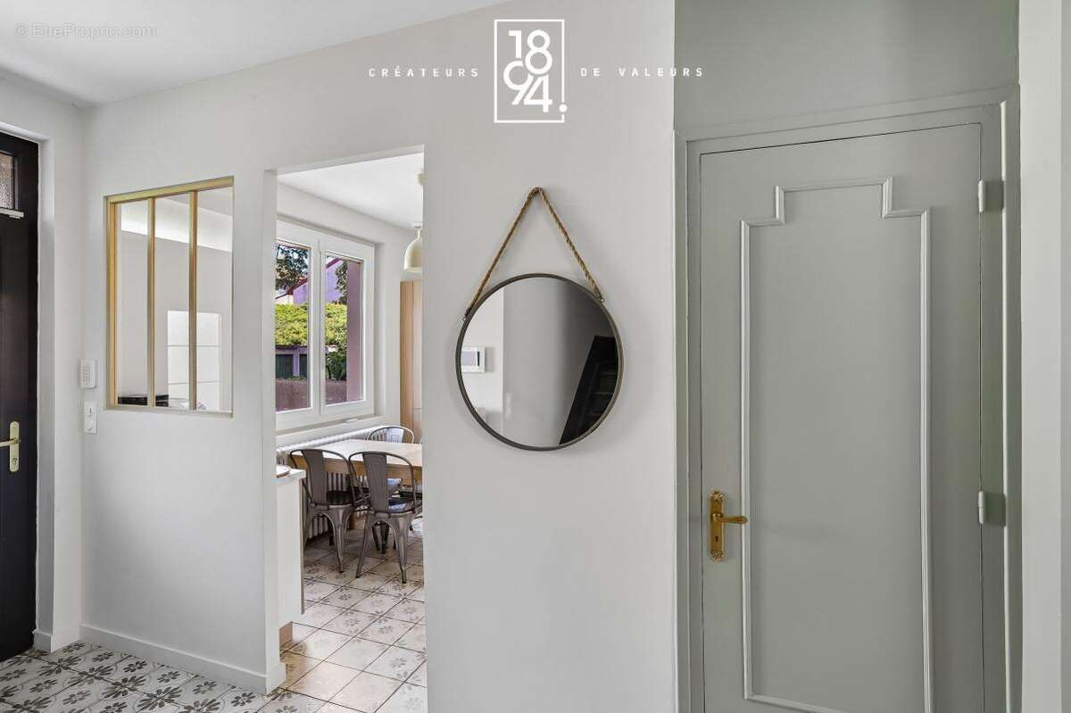 A vendre I Maison de ville des années 1930 I 121 m² avec jardin I Lyon 8 - photo 4