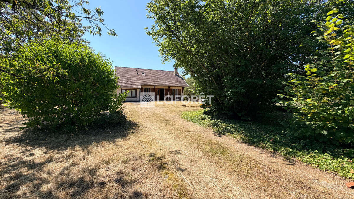 A vendre à MOIREMONT maison 133 m² - 5 chambres - photo 2
