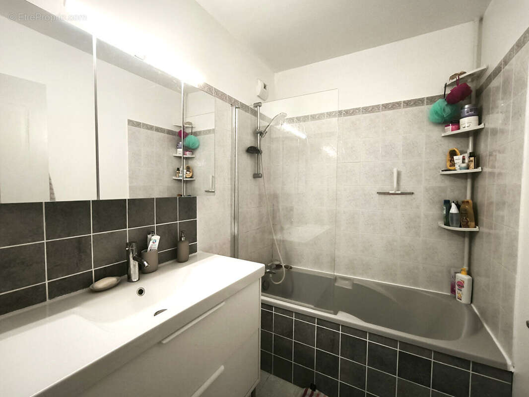 Appartement à QUINCY-SOUS-SENART