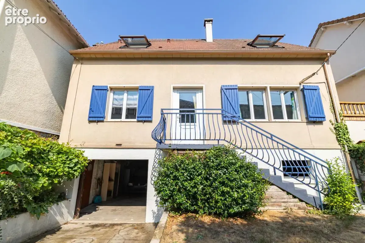 Maison à SAVIGNY-SUR-ORGE