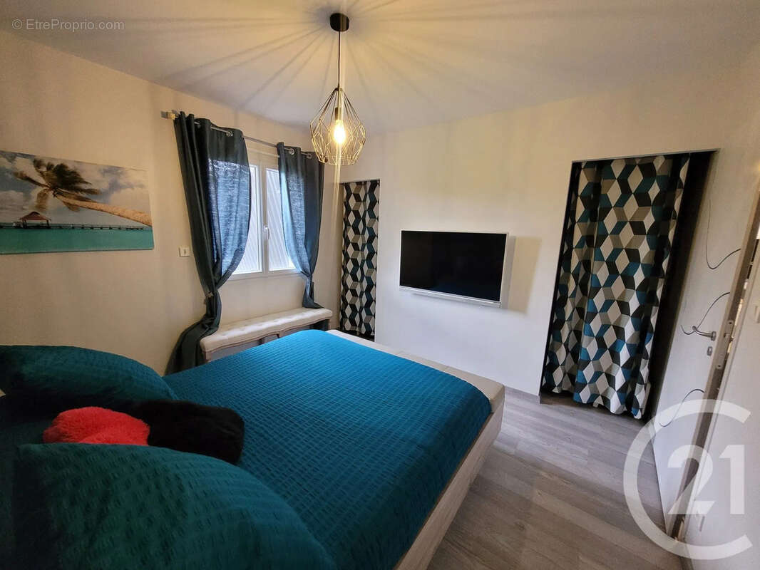 Maison à SAINT-VINCENT-EN-BRESSE