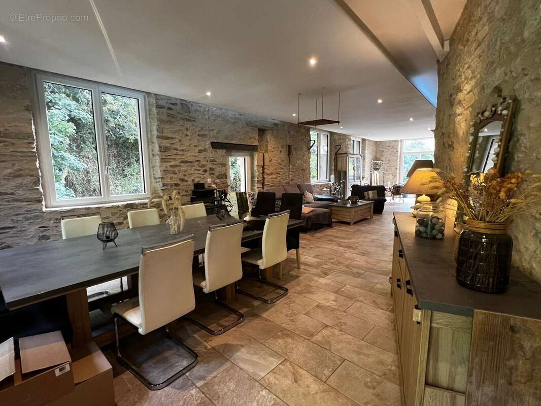 Maison à AIXE-SUR-VIENNE