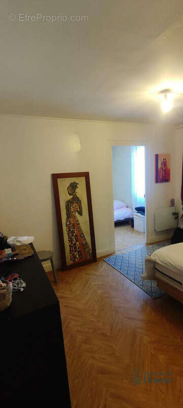 Maison à LONGUE-JUMELLES