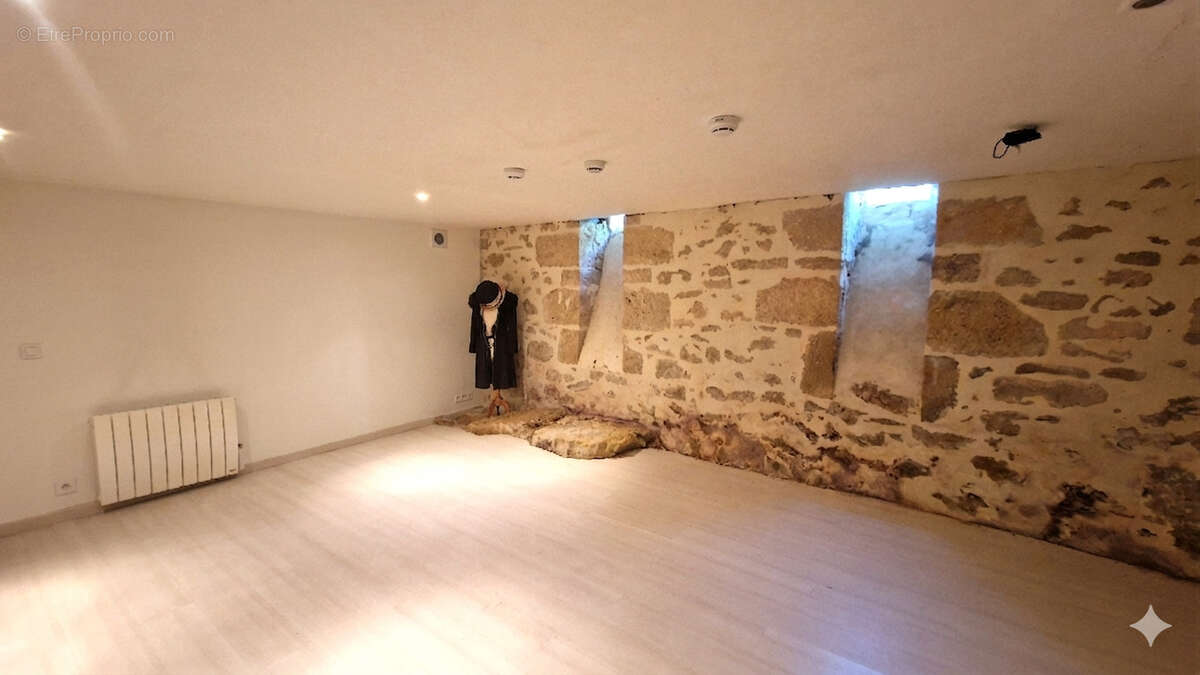 Maison à SAINT-MACAIRE