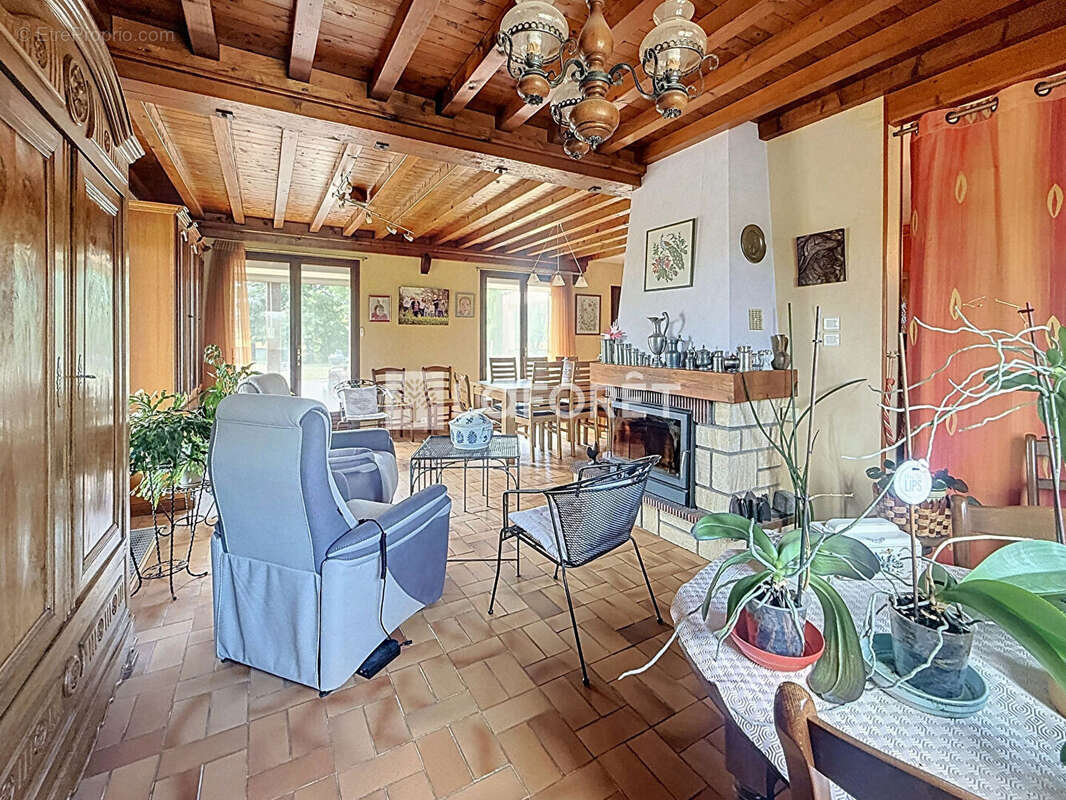 Maison à MARBOZ