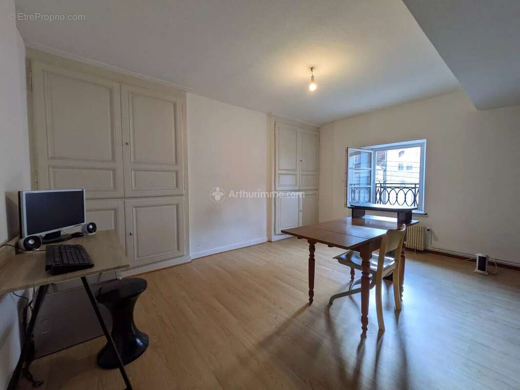 Appartement à NEUFCHATEAU